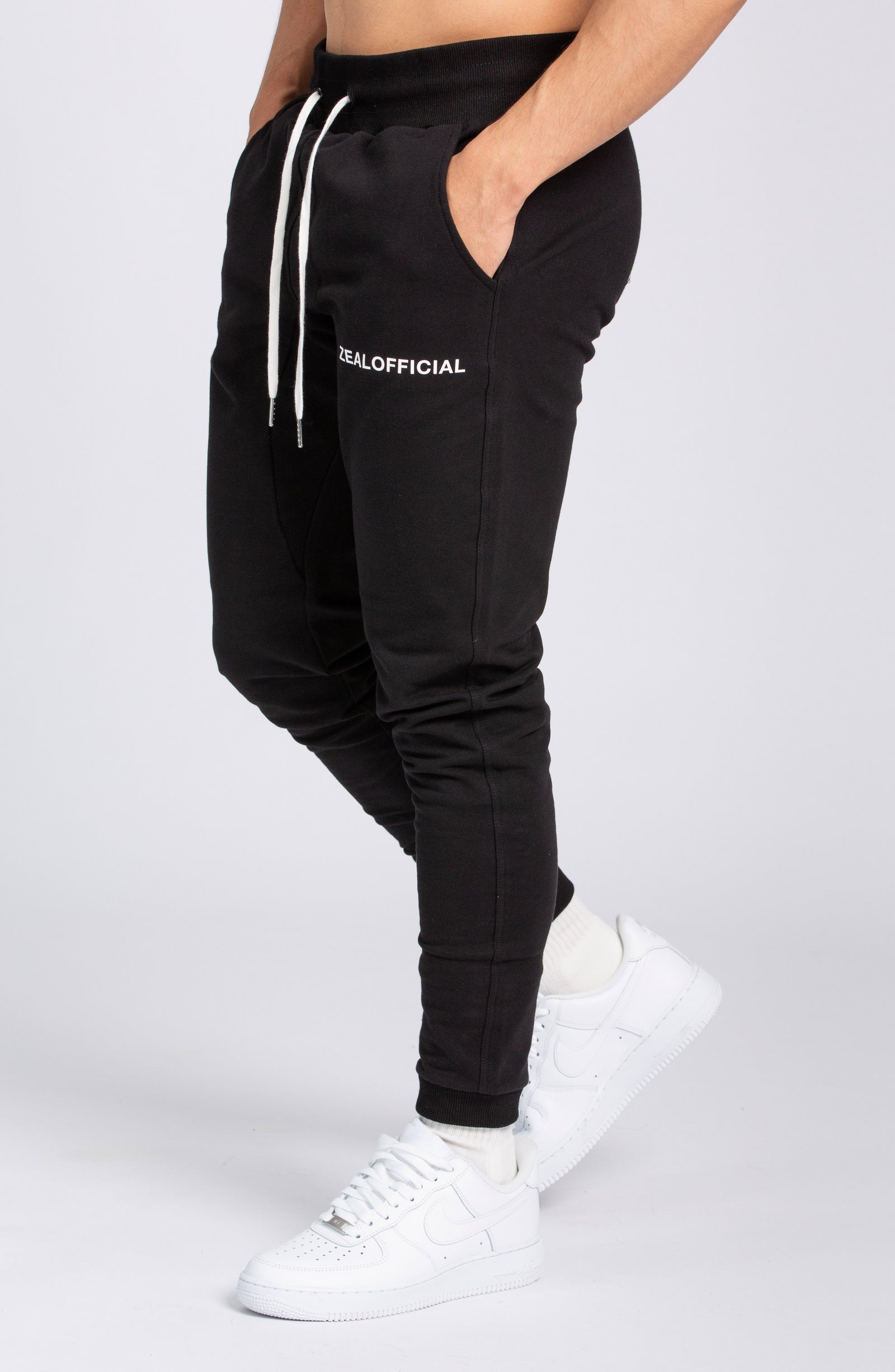 Authentic Jogger - Black